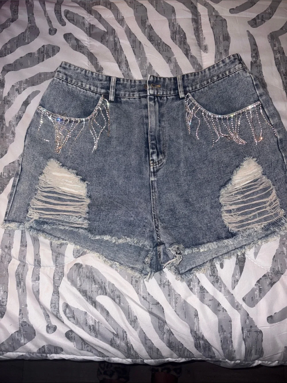 Rhinestone Accent Distressed Denim Shorts - Blue